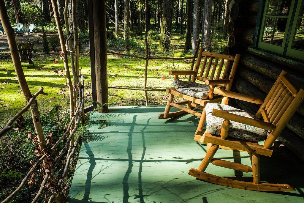 Loloma Lodge And Cabins McKenzie Bridge Bagian luar foto